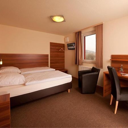 غريدينغ Astay Hotel الغرفة الصورة